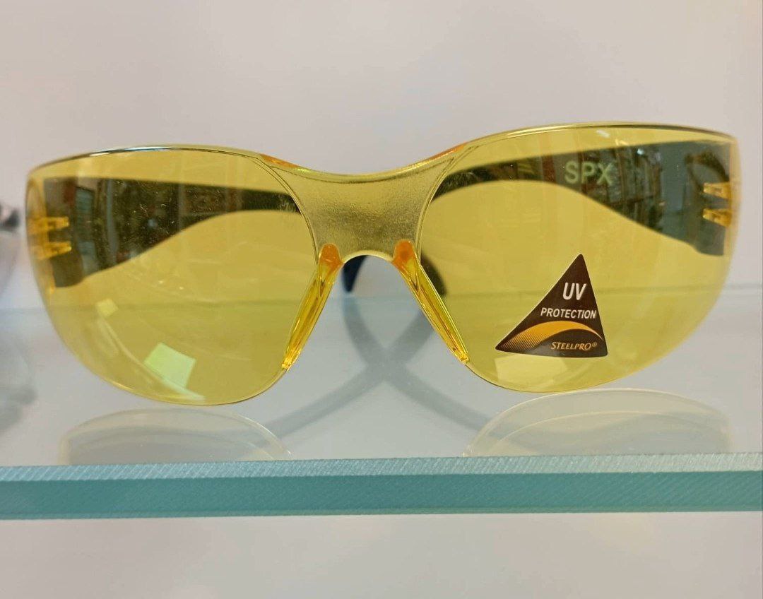 عینک ایمنی لنز زرد برند Steel pro (استیل پرو)
